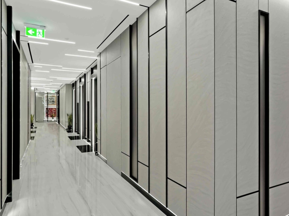 39TH FLOOR LOBBY- HDST (3)